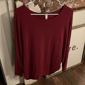 Long sleeve maroon shirt